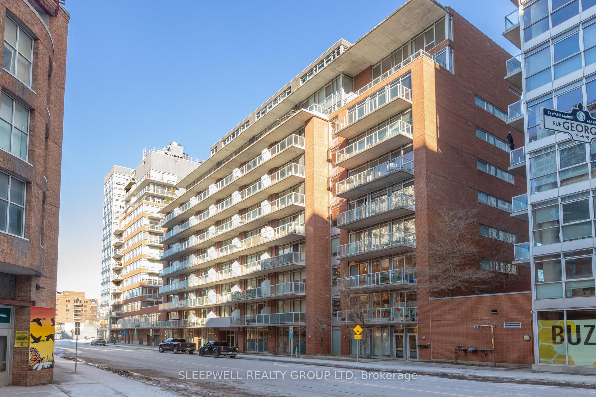 Front of Unit 503, 383 Cumberland Street