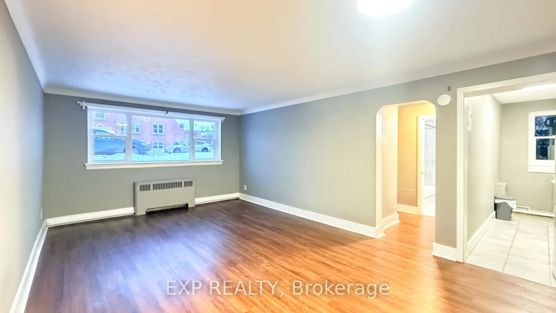 Photo 7 of Unit 1, 725 Melbourne Avenue, Ottawa, Laurentianview — HOMEH