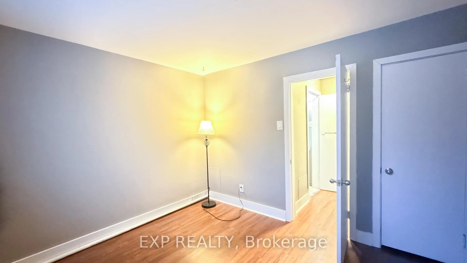 Photo 9 of Unit 1, 725 Melbourne Avenue, Ottawa, Laurentianview — HOMEH