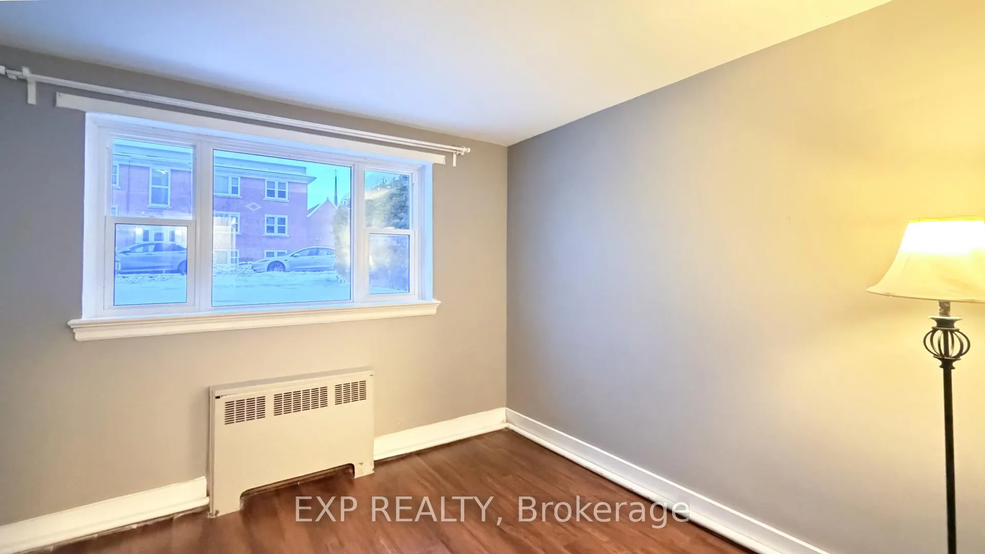 Photo 10 of Unit 1, 725 Melbourne Avenue, Ottawa, Laurentianview — HOMEH