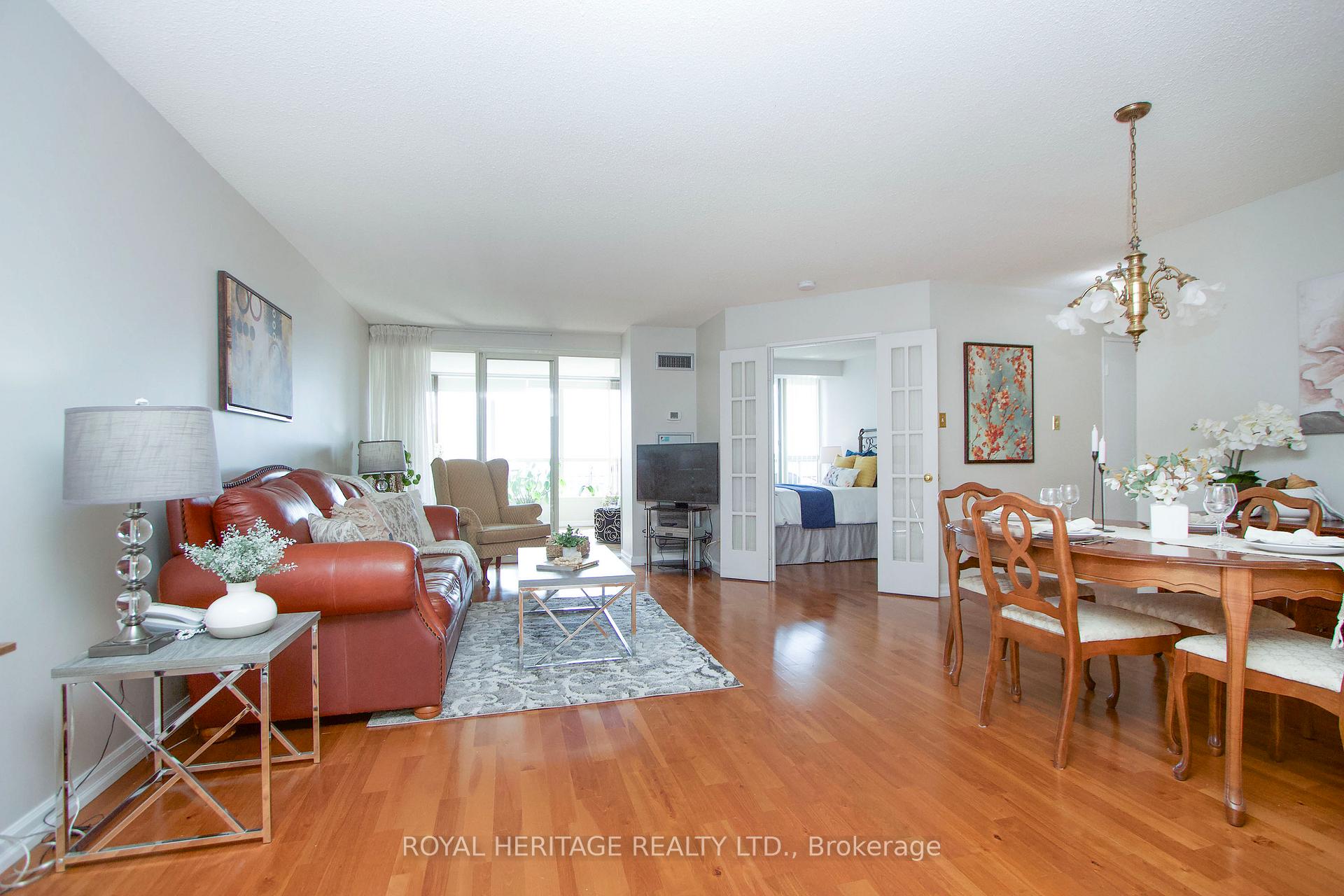 Photo 4 of Unit 1011, 1890 Valley Farm Road, Pickering, Town Centre — HOMEH