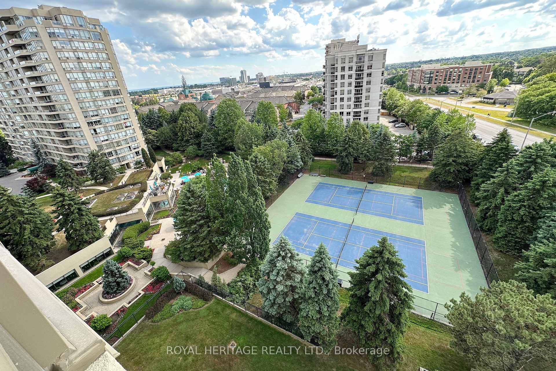 Photo 25 of Unit 1011, 1890 Valley Farm Road, Pickering, Town Centre — HOMEH