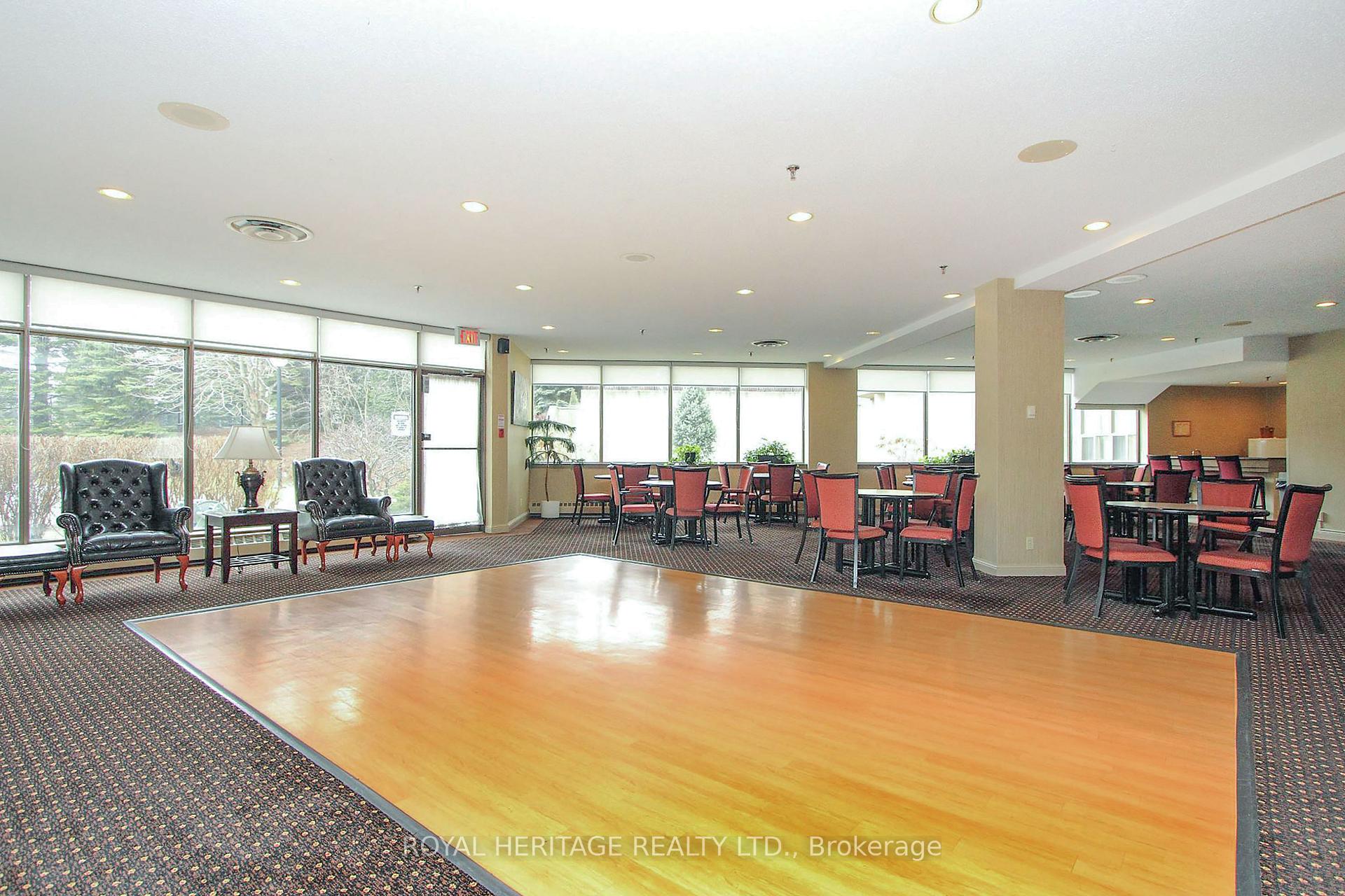 Photo 27 of Unit 1011, 1890 Valley Farm Road, Pickering, Town Centre — HOMEH