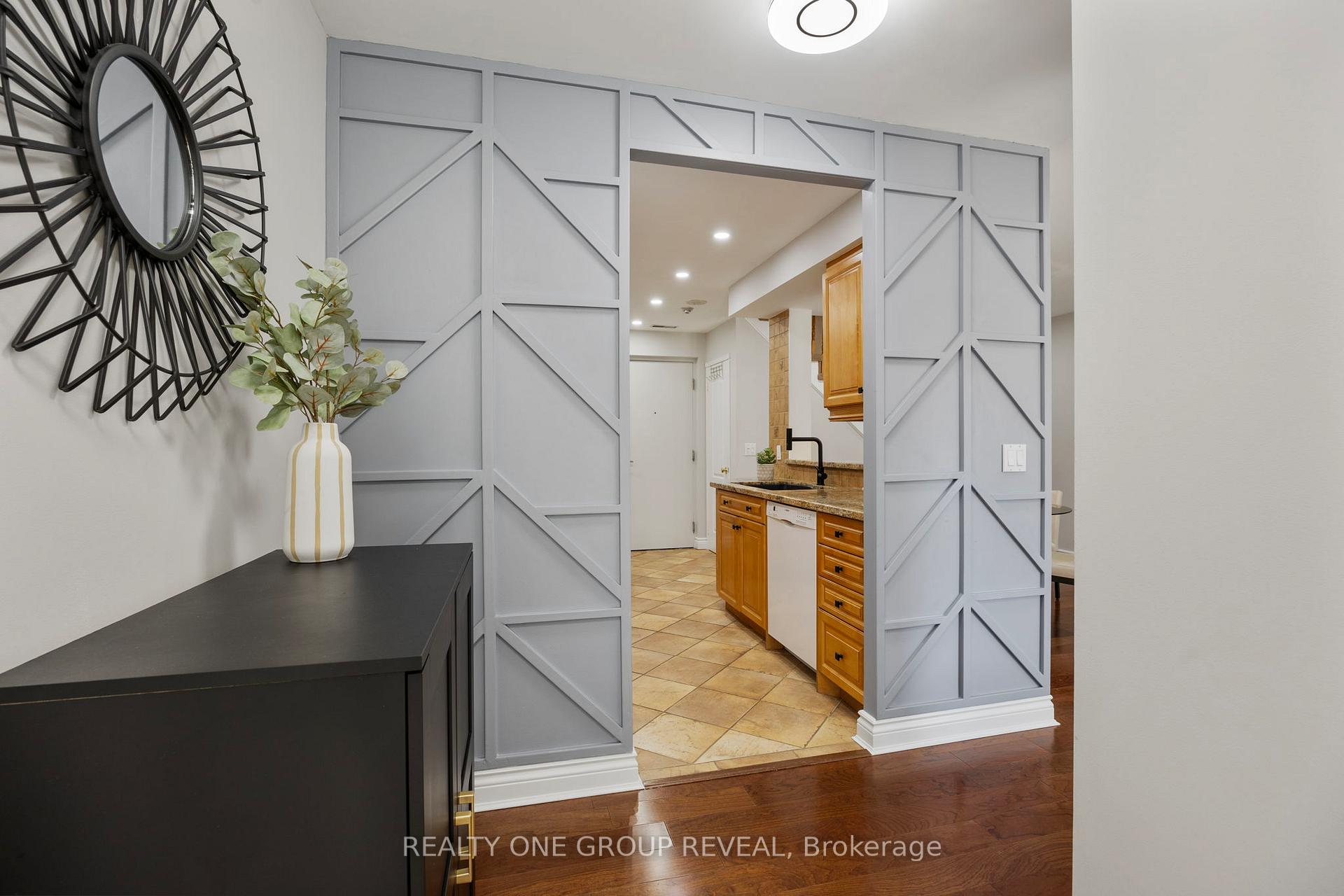 Photo 7 of Unit 803, 1400 The Esplanade Drive N, Pickering, Town Centre — HOMEH