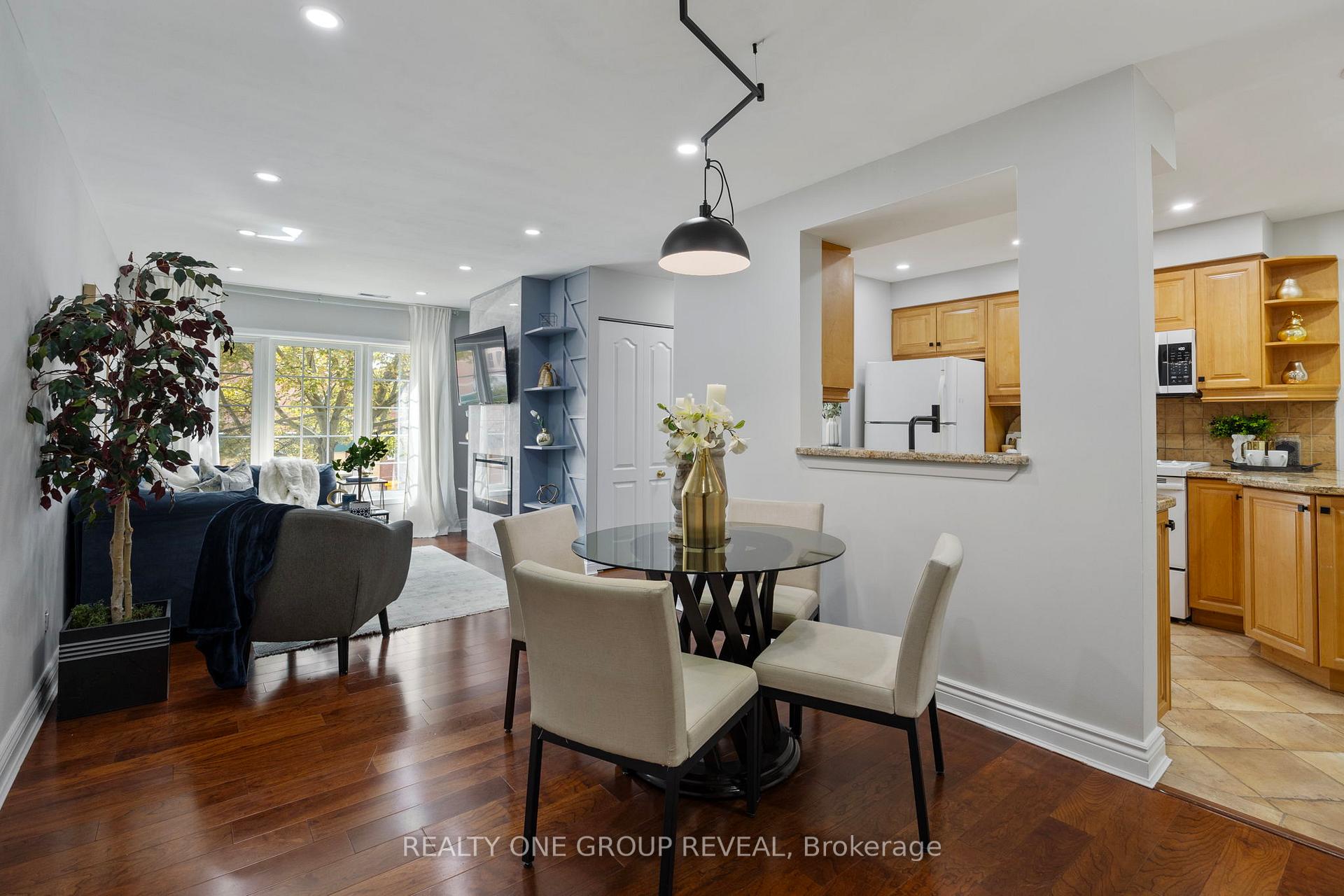 Photo 10 of Unit 803, 1400 The Esplanade Drive N, Pickering, Town Centre — HOMEH