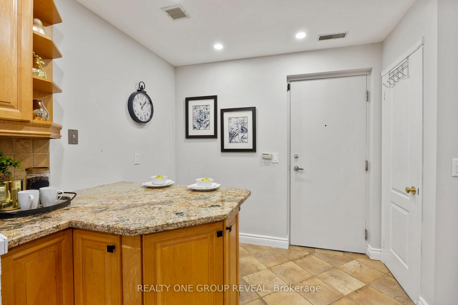 Photo 17 of Unit 803, 1400 The Esplanade Drive N, Pickering, Town Centre — HOMEH