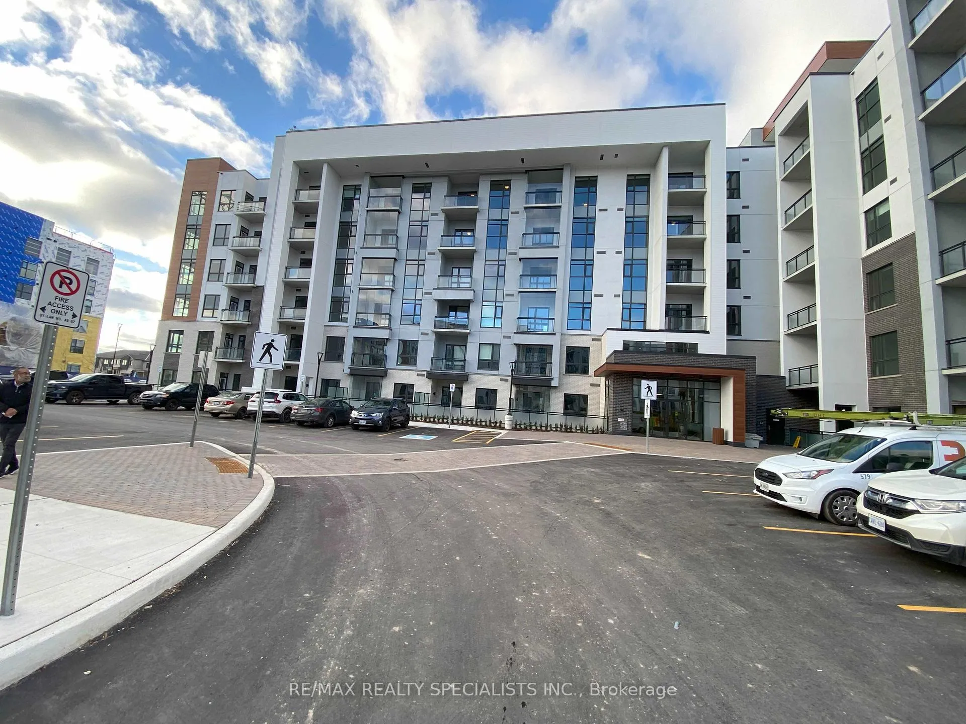 Front of Unit 407, 460 Gordon Krantz Avenue