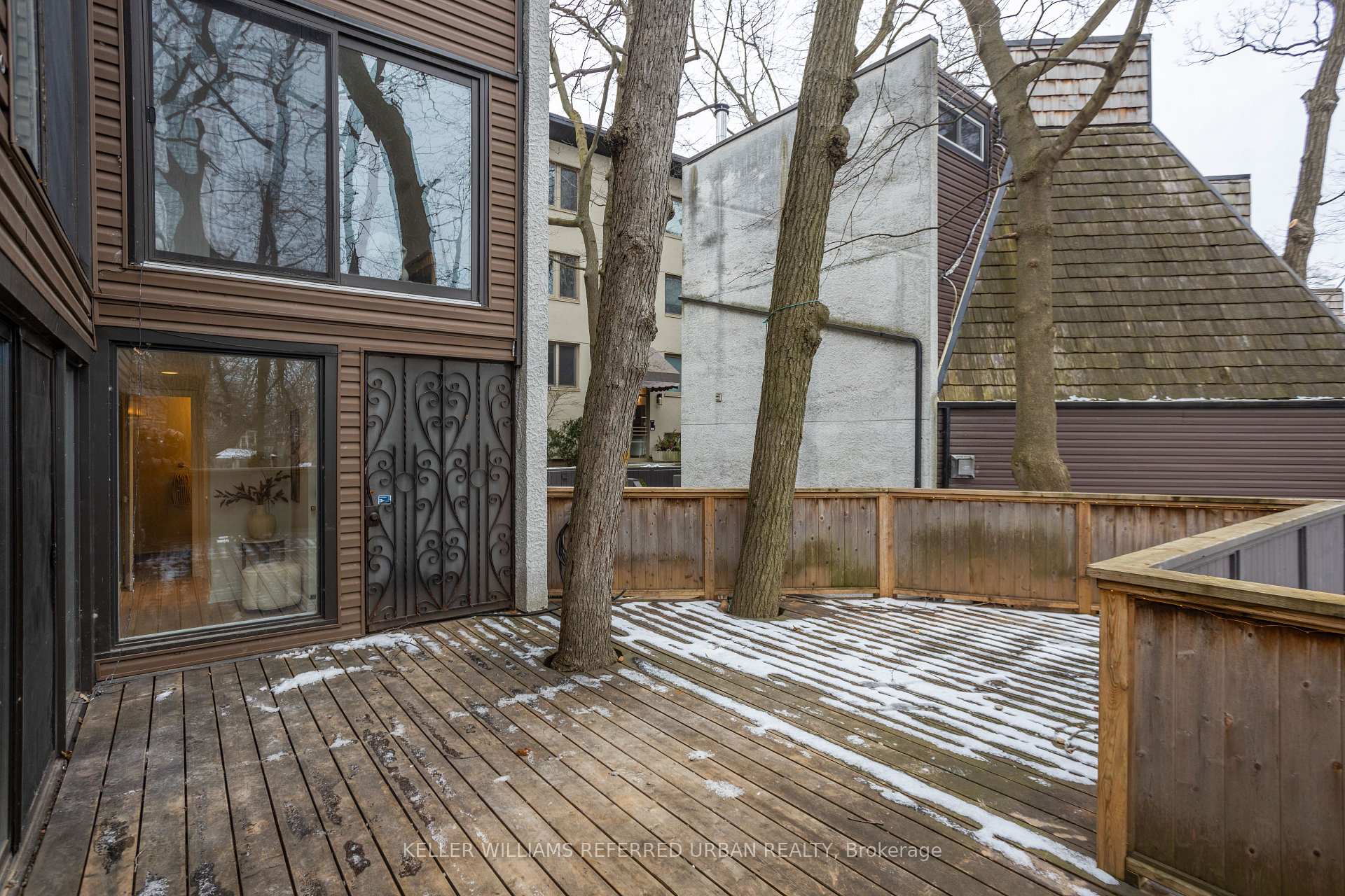 Photo 21 of Unit 6, 2366 Queen Street E, Toronto, The Beaches — HOMEH