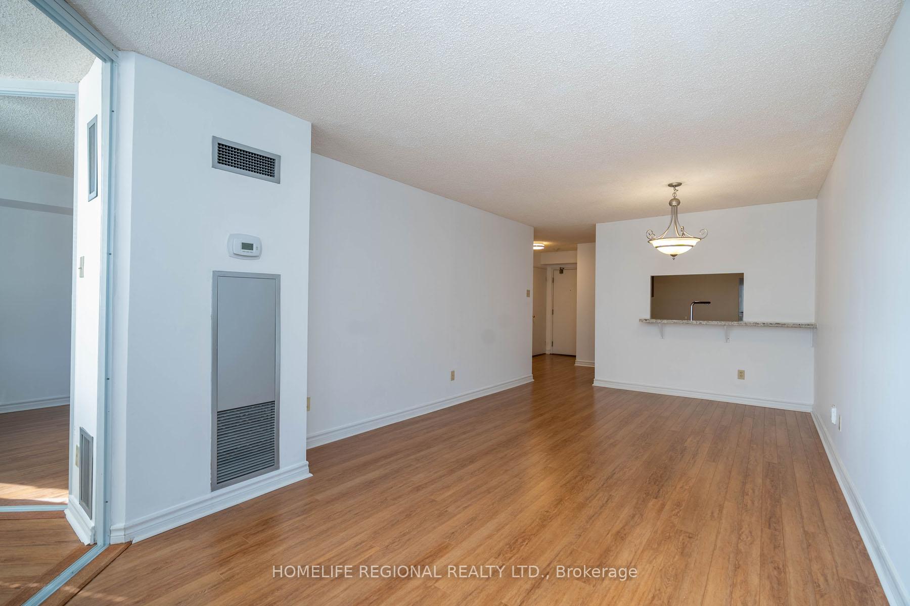 Photo 3 of Unit 412, 4 Park Vista, Toronto, O'Connor-Parkview — HOMEH