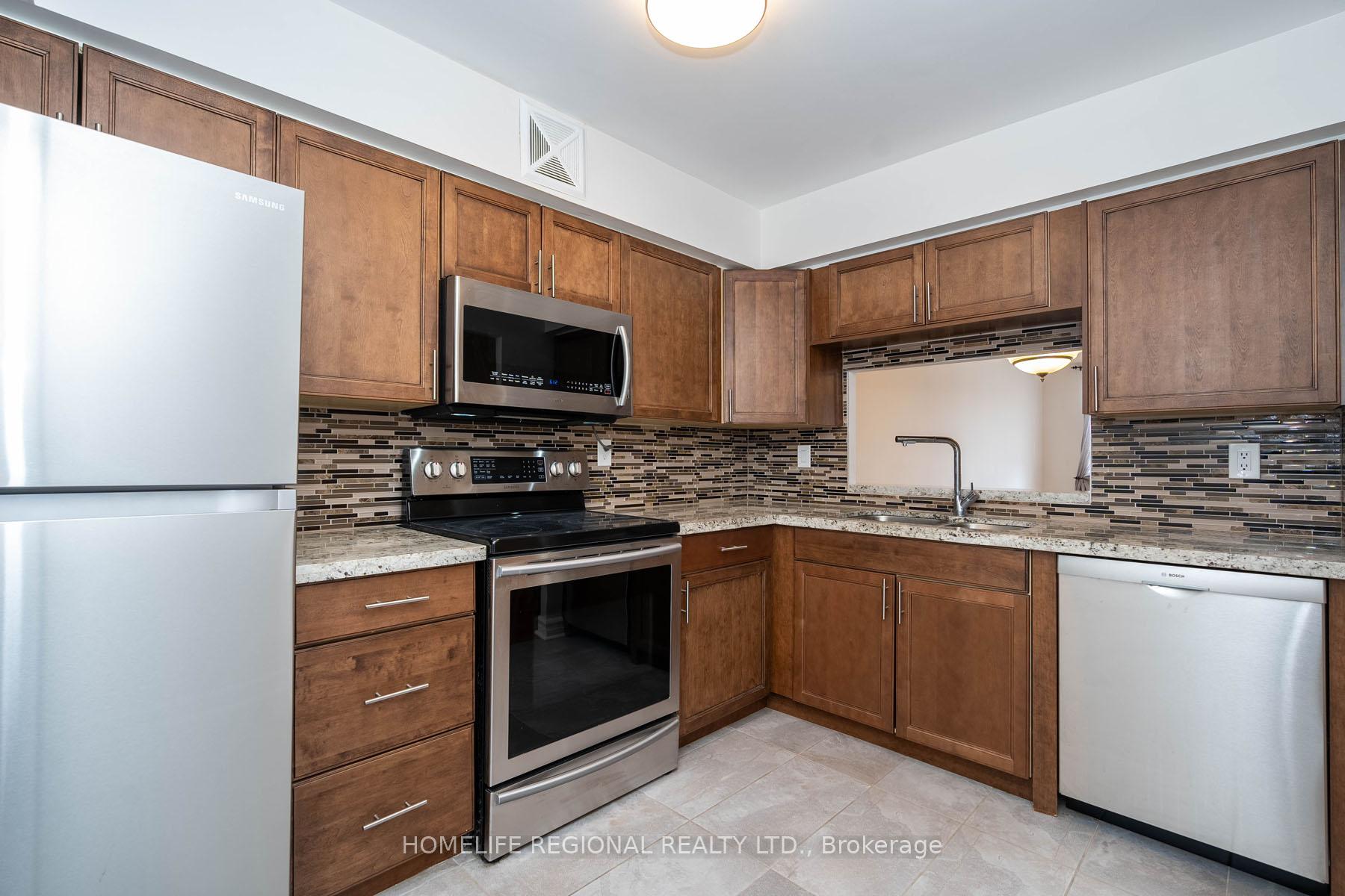 Photo 6 of Unit 412, 4 Park Vista, Toronto, O'Connor-Parkview — HOMEH