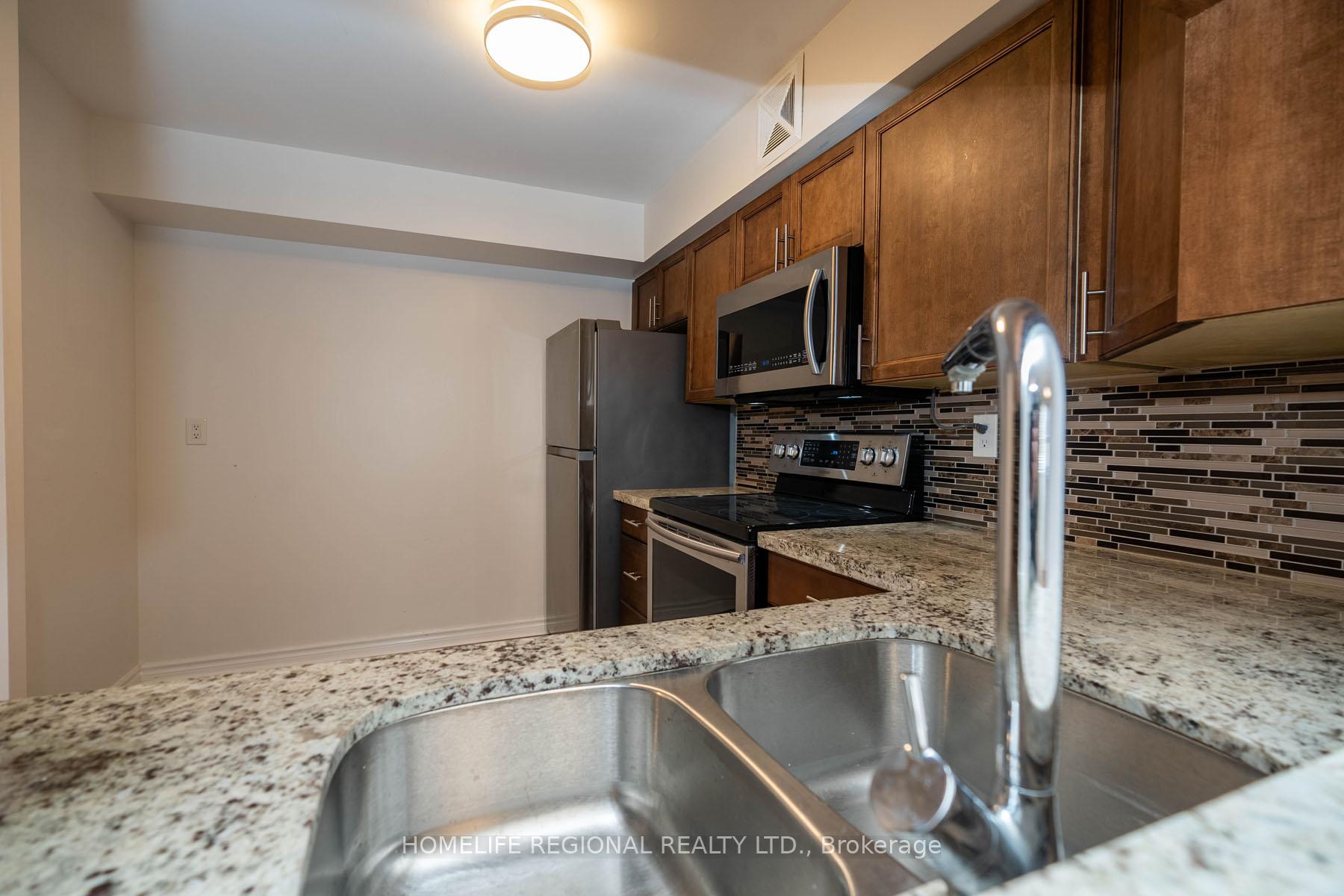 Photo 7 of Unit 412, 4 Park Vista, Toronto, O'Connor-Parkview — HOMEH