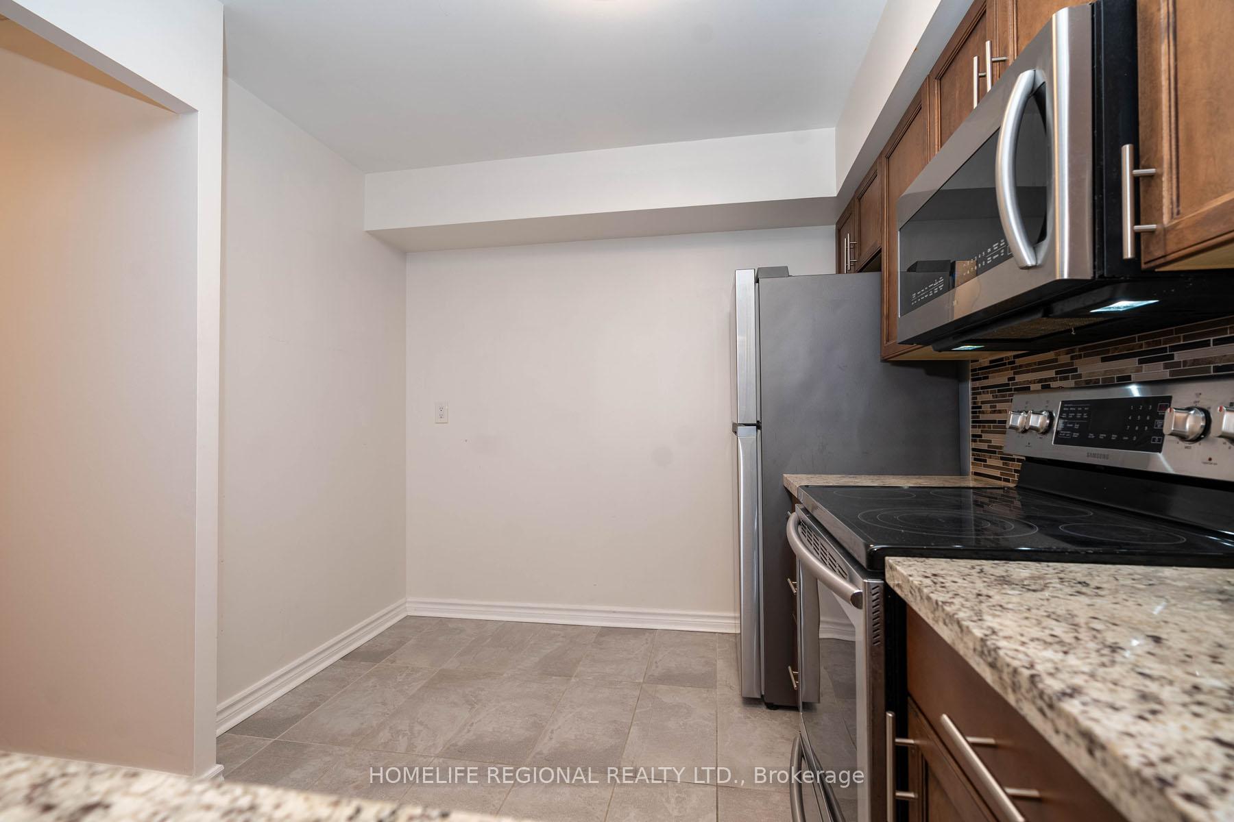 Photo 8 of Unit 412, 4 Park Vista, Toronto, O'Connor-Parkview — HOMEH