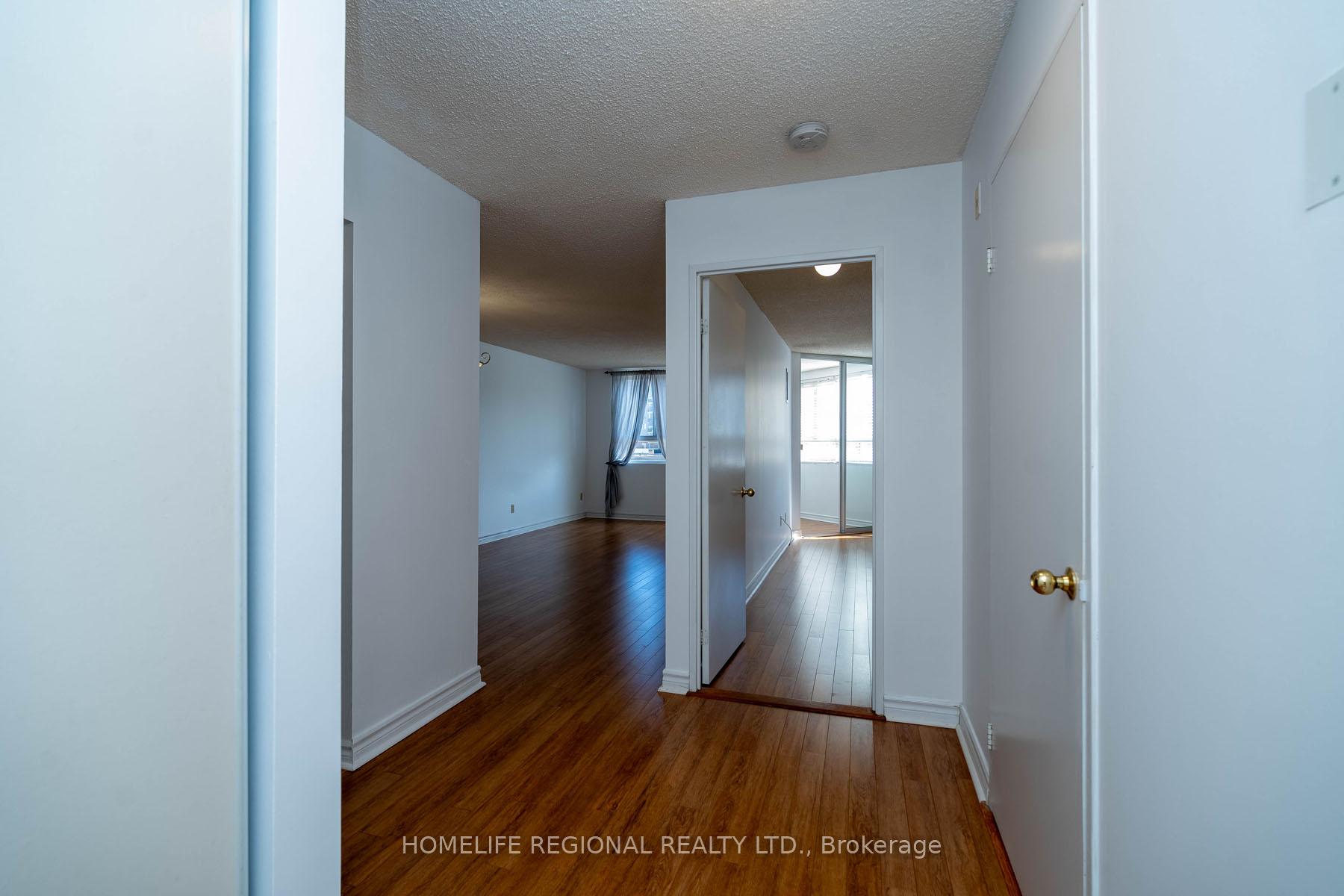 Photo 12 of Unit 412, 4 Park Vista, Toronto, O'Connor-Parkview — HOMEH