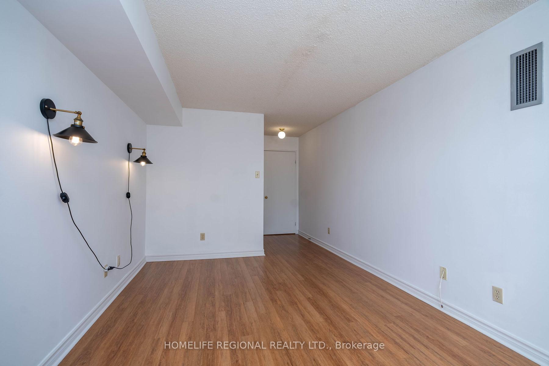Photo 14 of Unit 412, 4 Park Vista, Toronto, O'Connor-Parkview — HOMEH