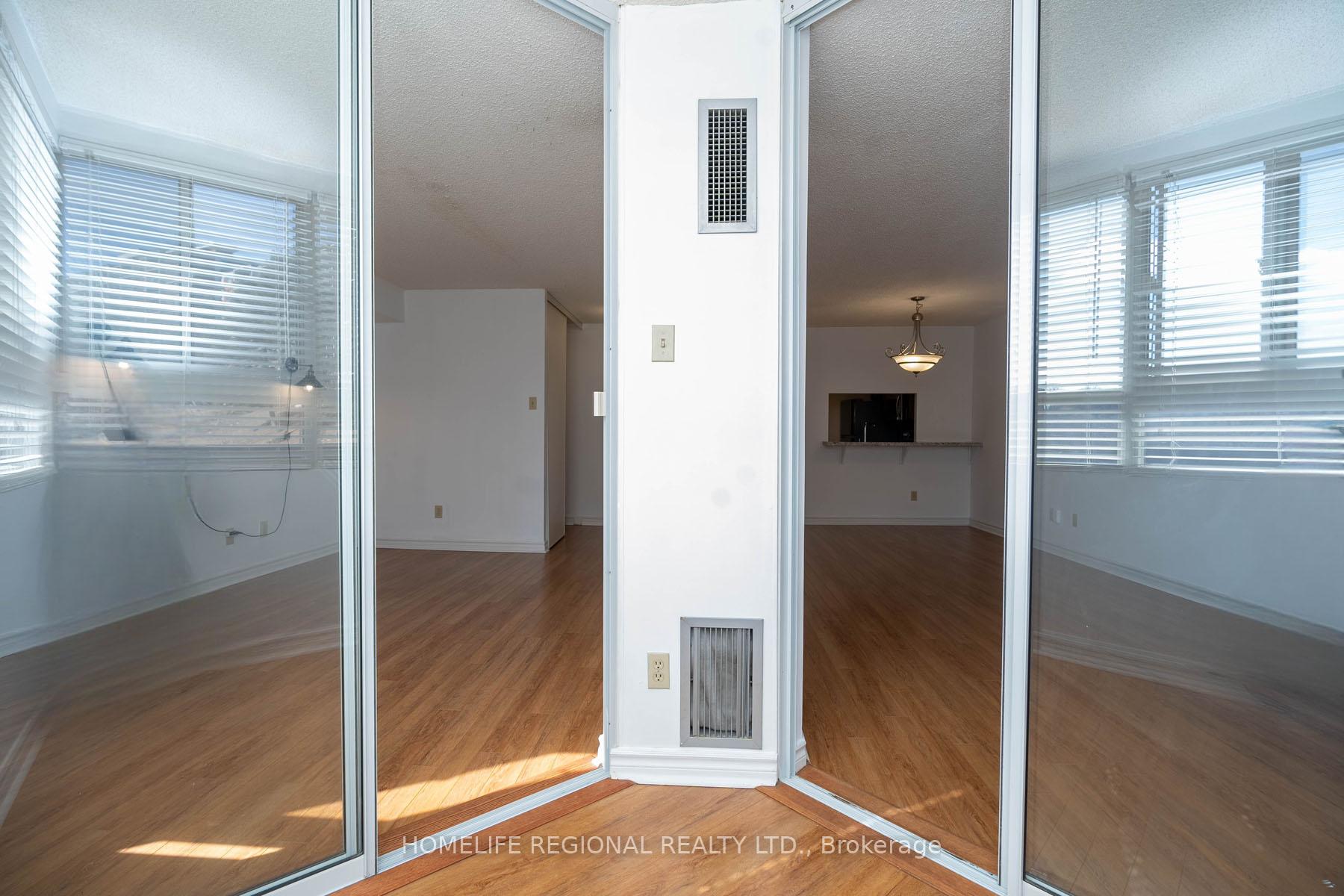Photo 15 of Unit 412, 4 Park Vista, Toronto, O'Connor-Parkview — HOMEH