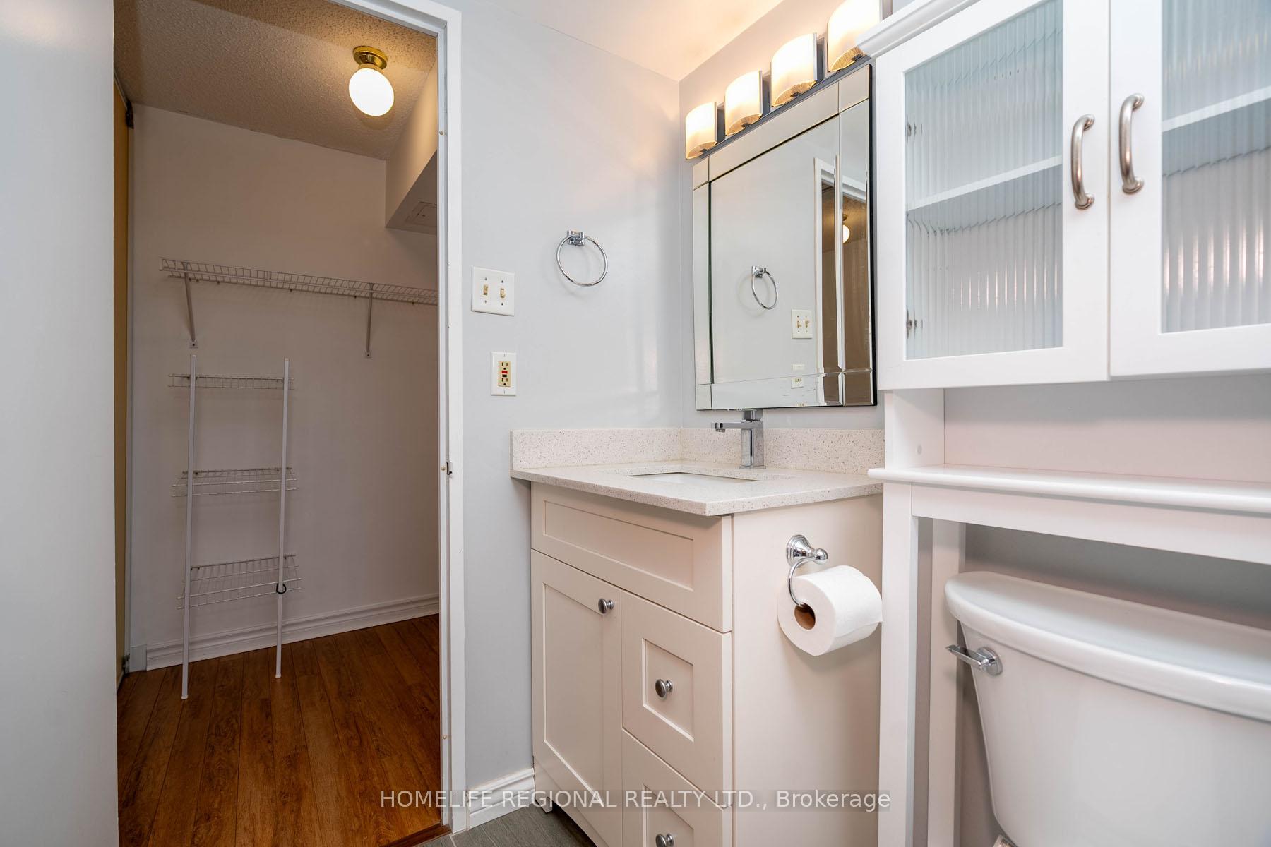 Photo 19 of Unit 412, 4 Park Vista, Toronto, O'Connor-Parkview — HOMEH