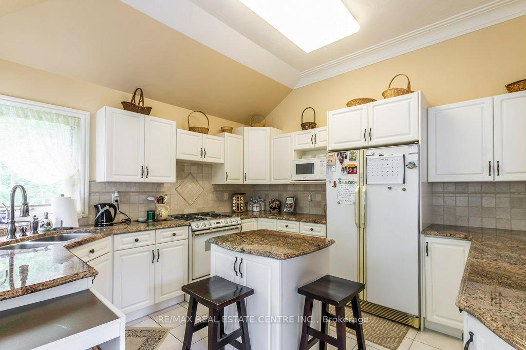 Photo 11 of 34 Nimmo Street, Brant, Paris — HOMEH