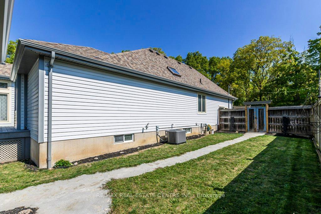 Photo 40 of 34 Nimmo Street, Brant, Paris — HOMEH