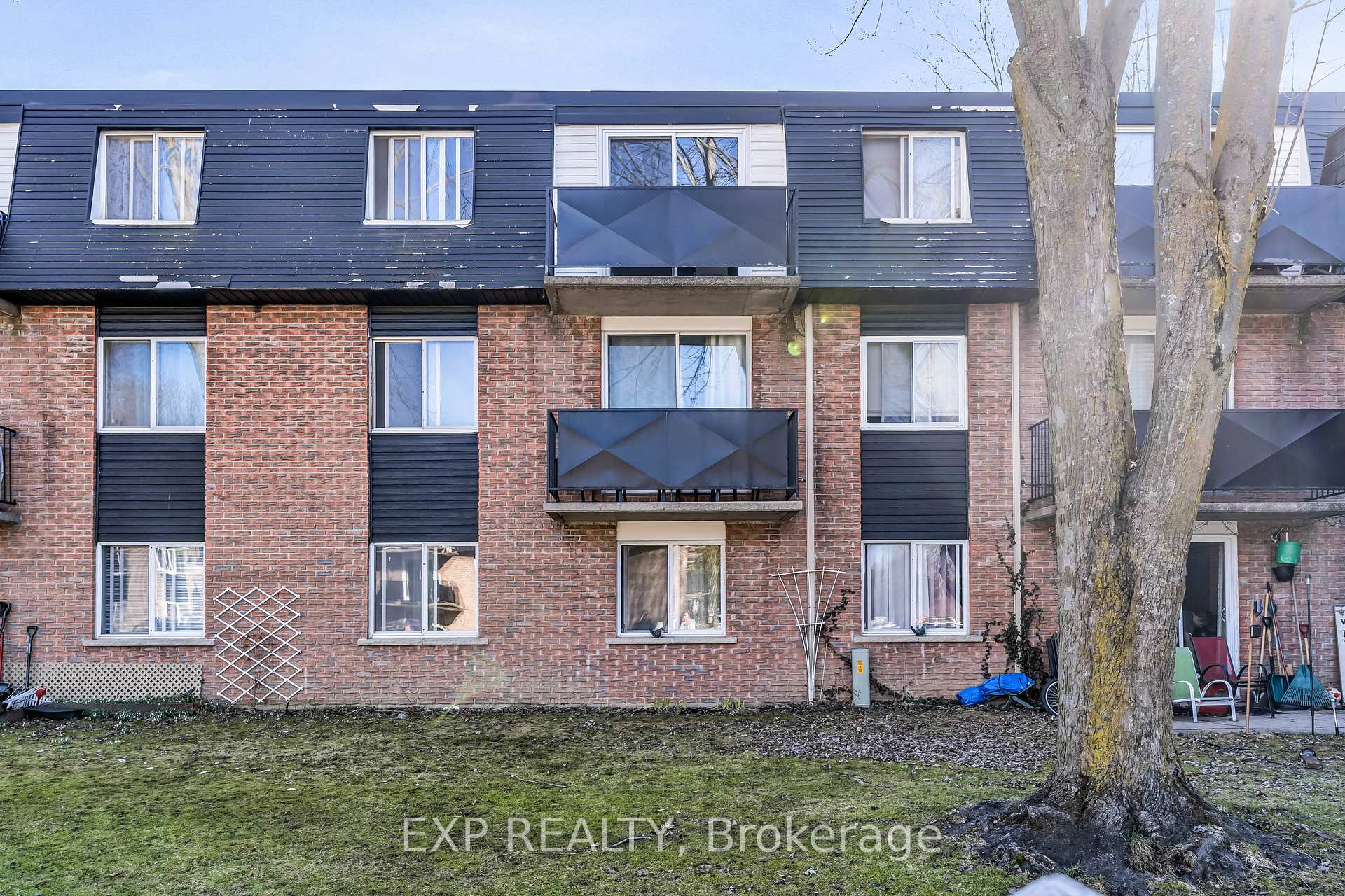 Photo 3 of Unit 23, 583 Barber Avenue N, North Perth, Listowel — HOMEH