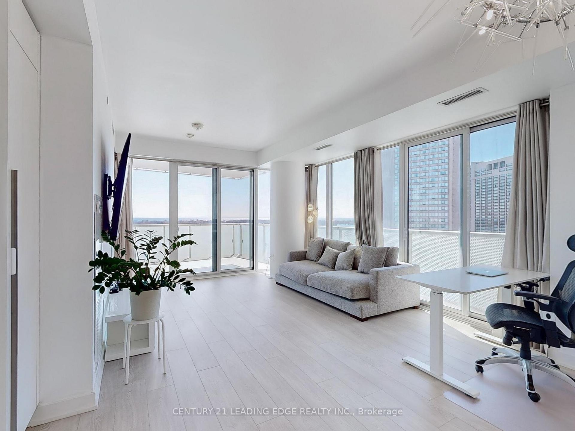 Photo 7 of Unit 1704, 15 Queens Quay E, Toronto, Waterfront Communities — HOMEH