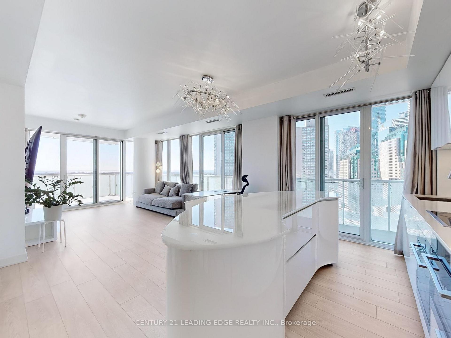 Photo 10 of Unit 1704, 15 Queens Quay E, Toronto, Waterfront Communities — HOMEH