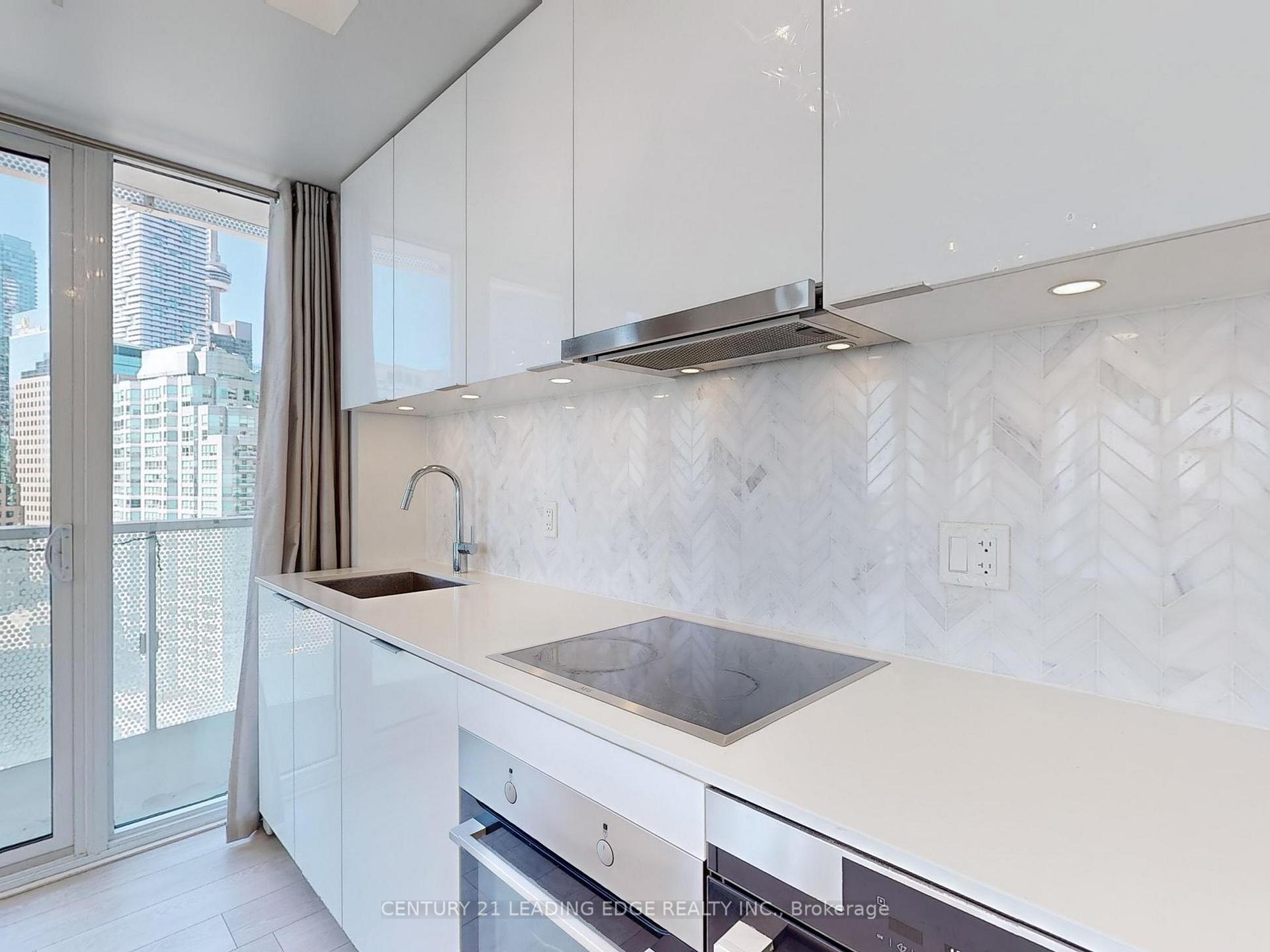 Photo 11 of Unit 1704, 15 Queens Quay E, Toronto, Waterfront Communities — HOMEH