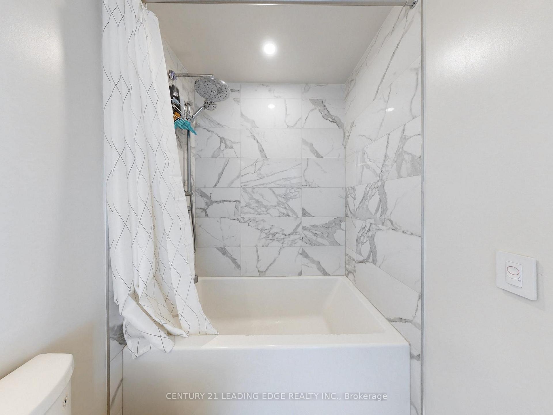 Photo 18 of Unit 1704, 15 Queens Quay E, Toronto, Waterfront Communities — HOMEH