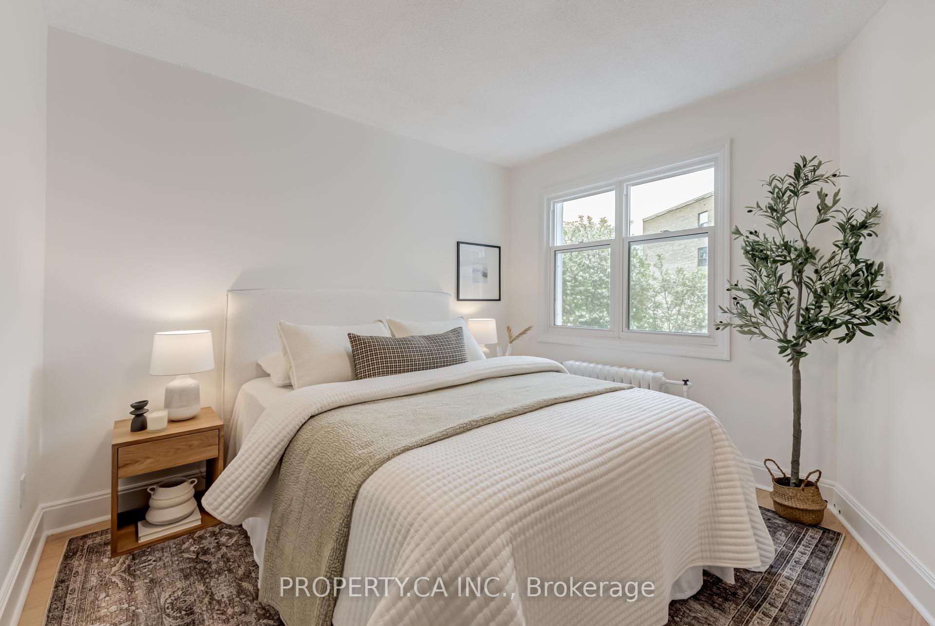 Photo 16 of Unit 13, 1599 Bathurst Street, Toronto, Forest Hill South — HOMEH