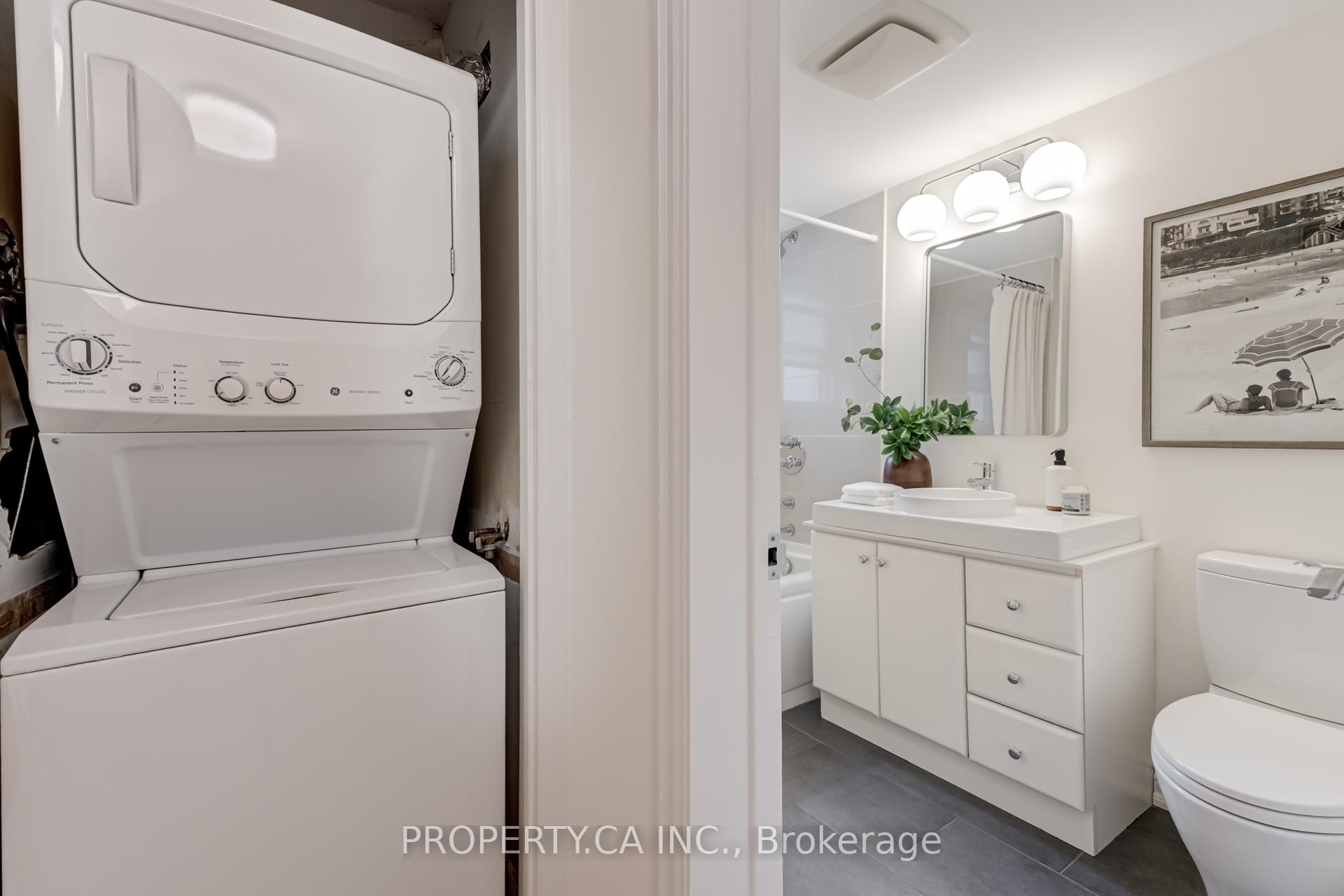 Photo 25 of Unit 13, 1599 Bathurst Street, Toronto, Forest Hill South — HOMEH