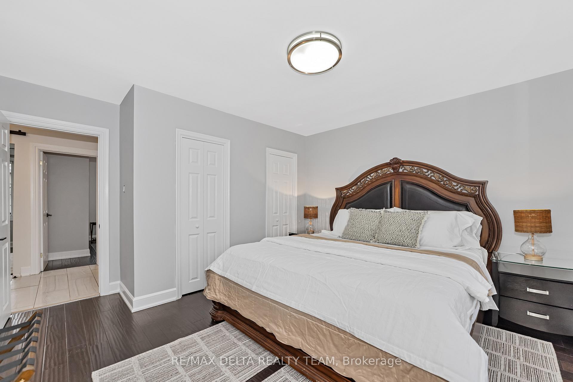 Photo 29 of 706 Smyth Road, Ottawa, Elmvale Acres — HOMEH