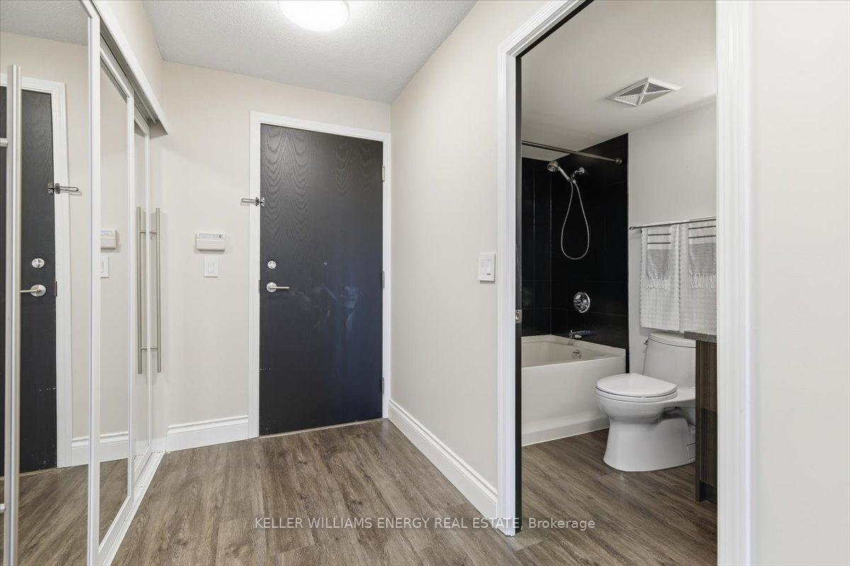Photo 14 of Unit 907, 340 Watson Street W, Whitby, Port Whitby — HOMEH