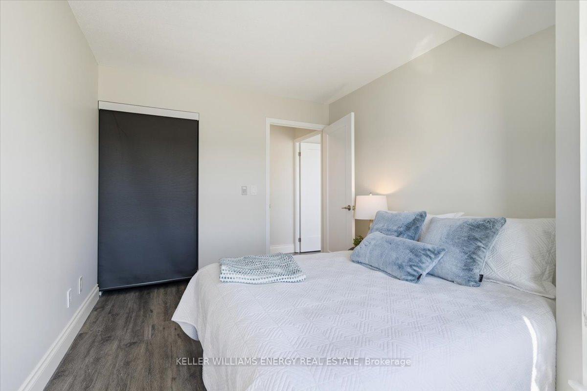 Photo 19 of Unit 907, 340 Watson Street W, Whitby, Port Whitby — HOMEH
