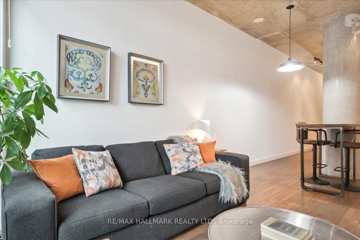 Photo 3 of Unit 308, 33 Mill Street, Toronto, Waterfront Communities — HOMEH