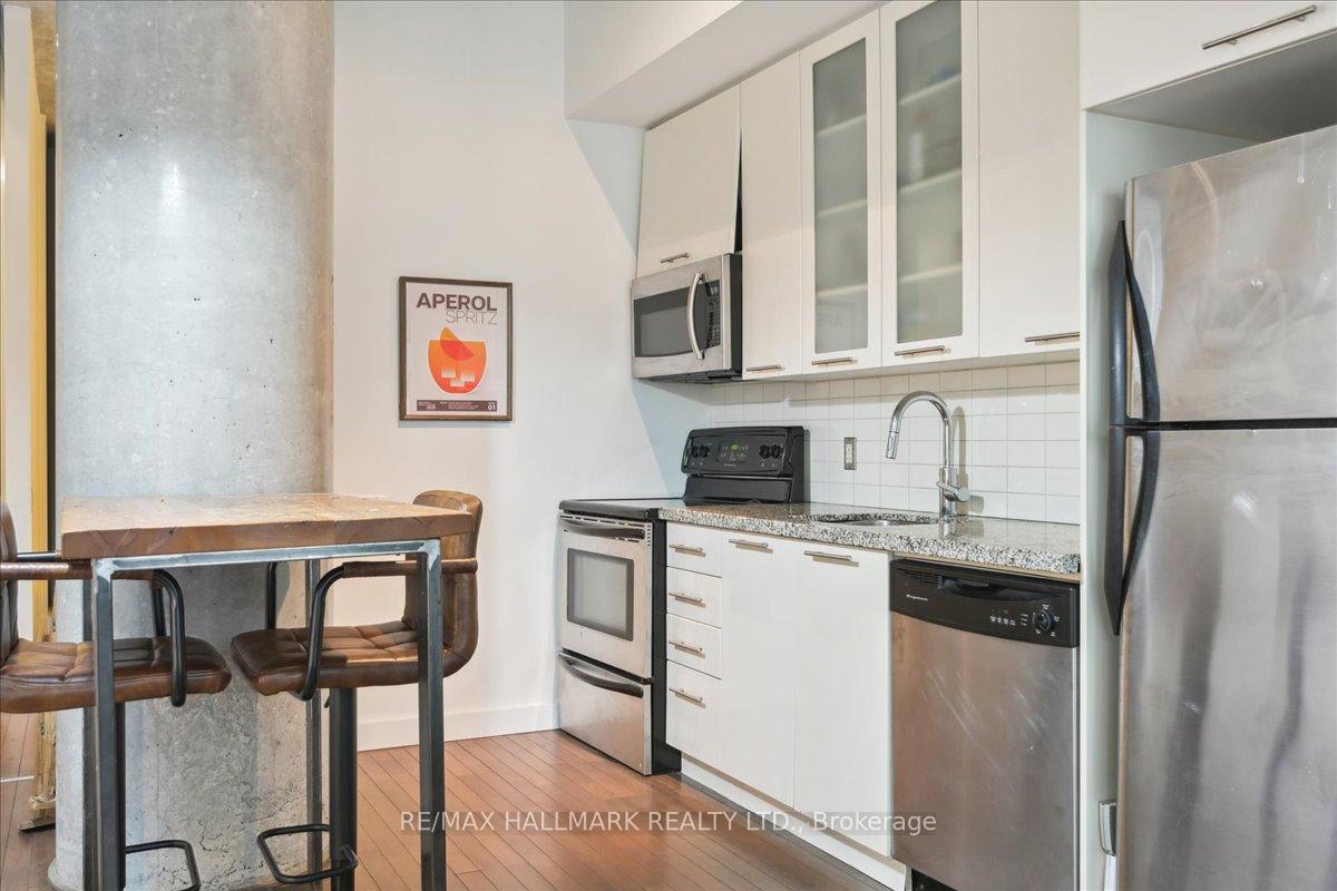 Photo 8 of Unit 308, 33 Mill Street, Toronto, Waterfront Communities — HOMEH