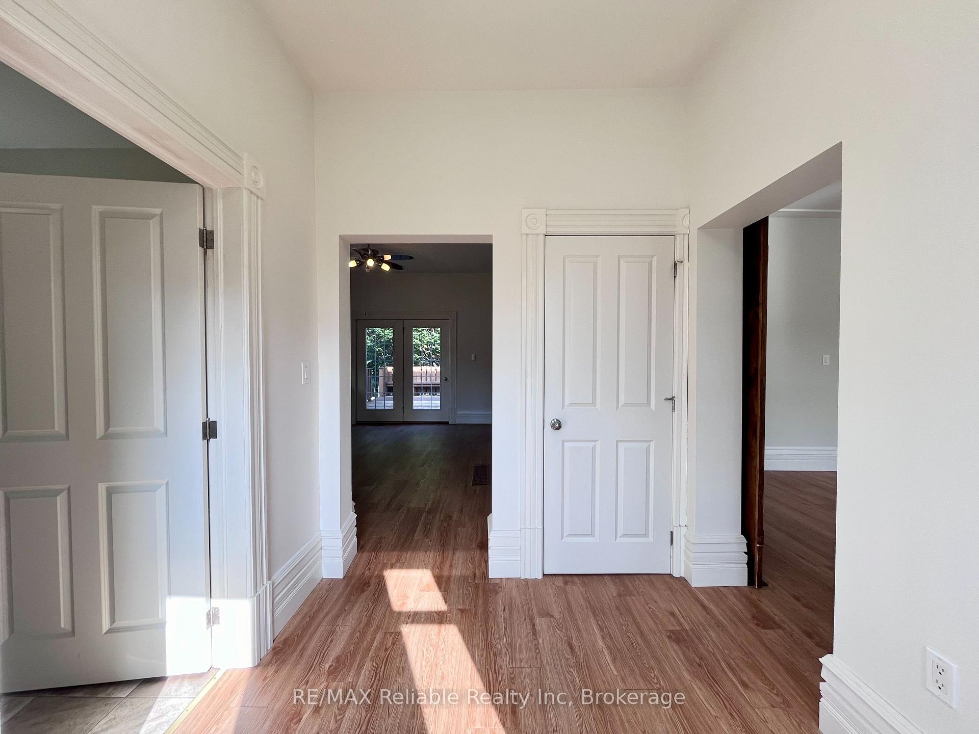Photo 10 of 128 West Street W, Goderich, Goderich (Town) — HOMEH