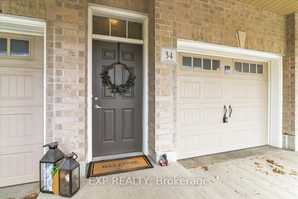 Front of Unit 34, 1430 Gord Vinson Avenue