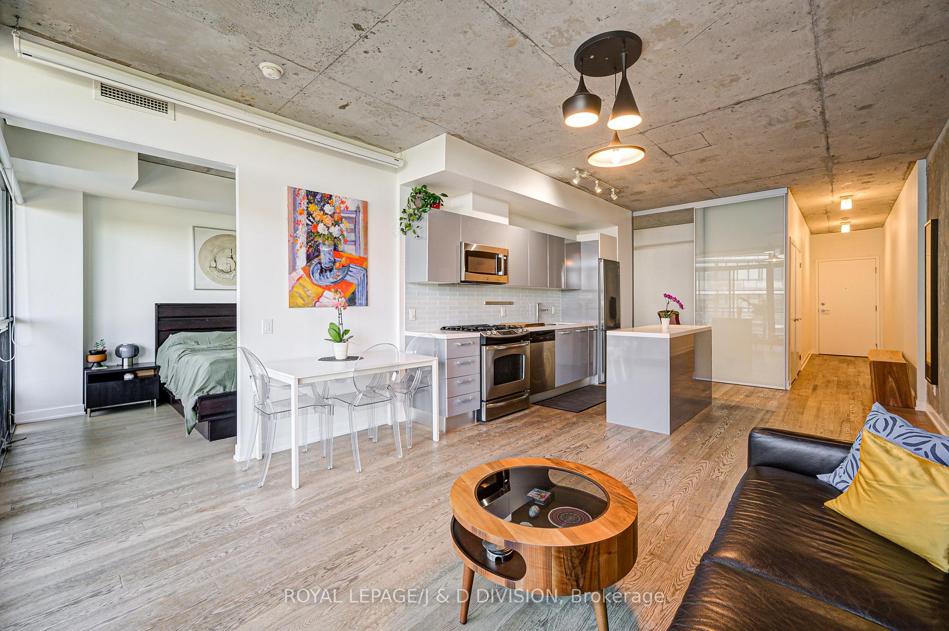 Photo 6 of Unit 810, 1201 Dundas Street E, Toronto, South Riverdale — HOMEH