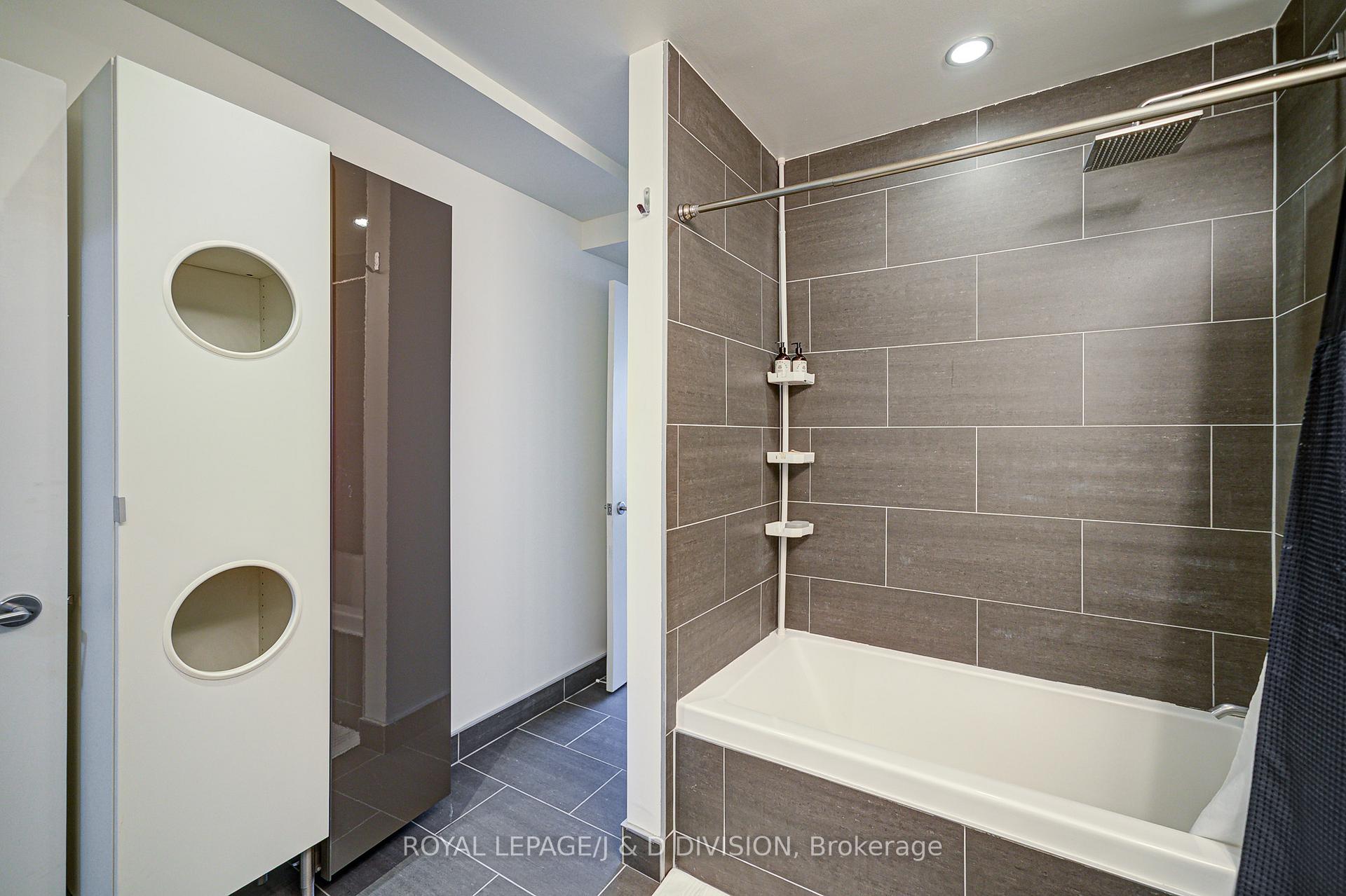 Photo 11 of Unit 810, 1201 Dundas Street E, Toronto, South Riverdale — HOMEH