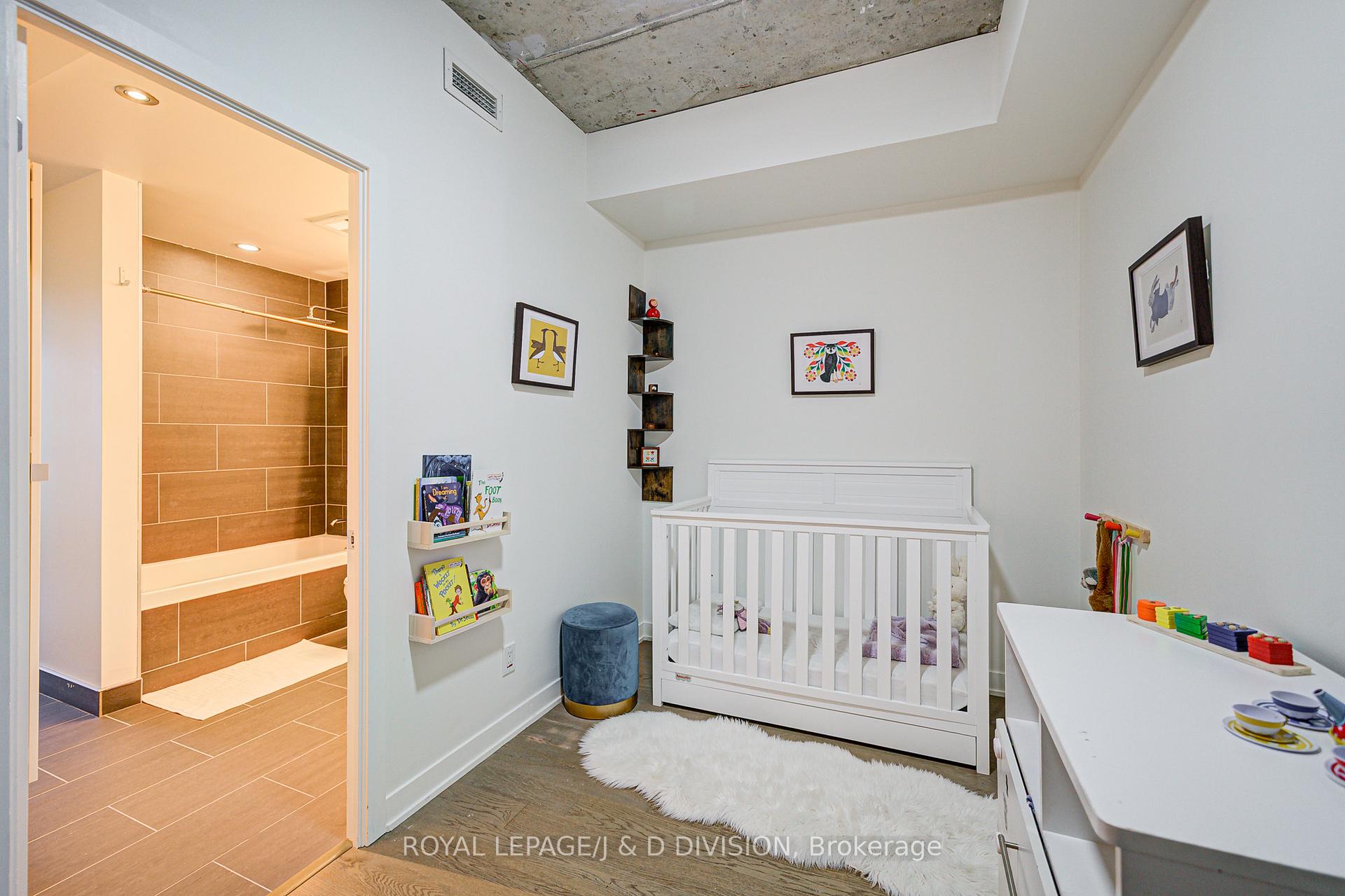 Photo 12 of Unit 810, 1201 Dundas Street E, Toronto, South Riverdale — HOMEH