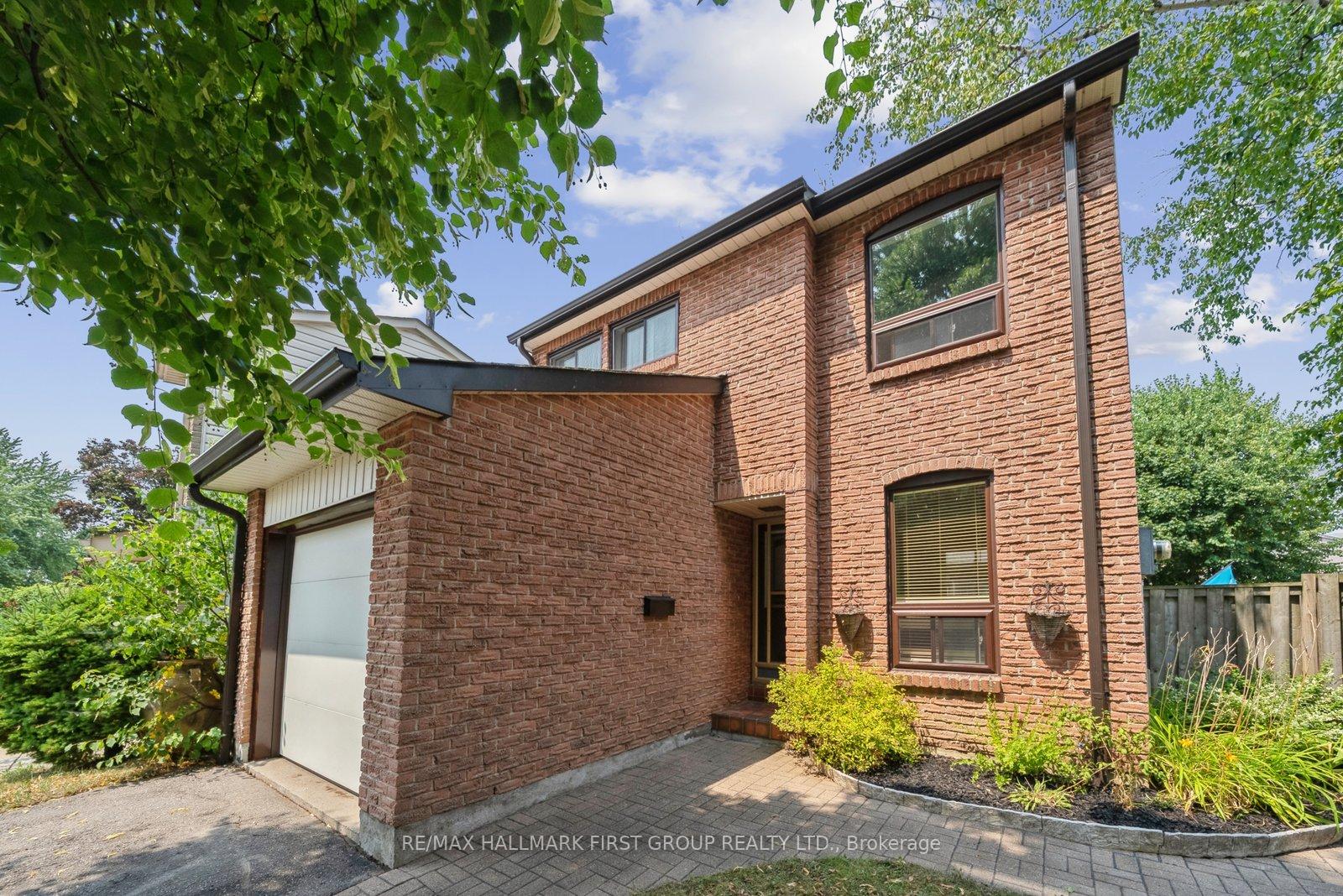 Photo 2 of Unit 1, 136 Rands Road N, Ajax, South West — HOMEH
