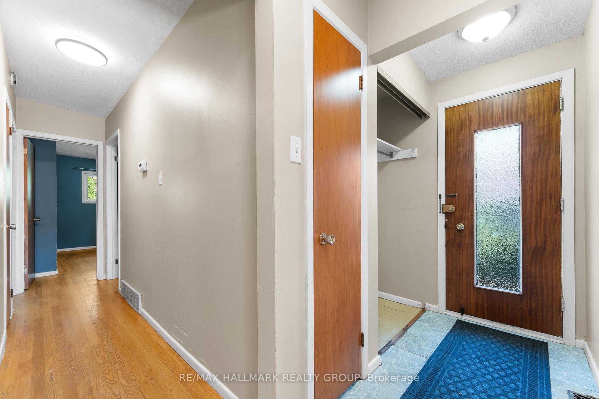 Photo 11 of 2437 Tupper Avenue, Ottawa, Hawthorne Meadows — HOMEH
