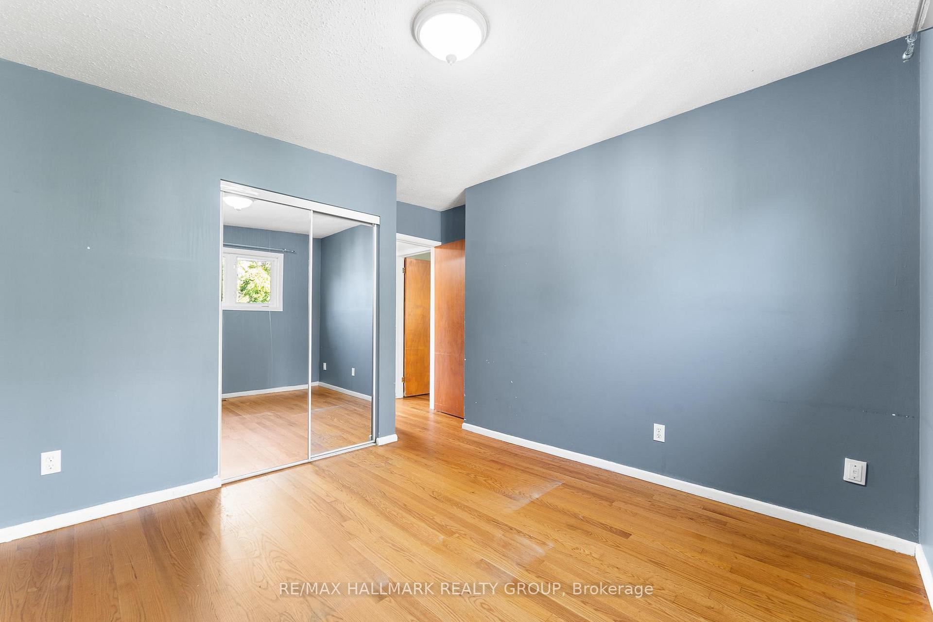 Photo 14 of 2437 Tupper Avenue, Ottawa, Hawthorne Meadows — HOMEH