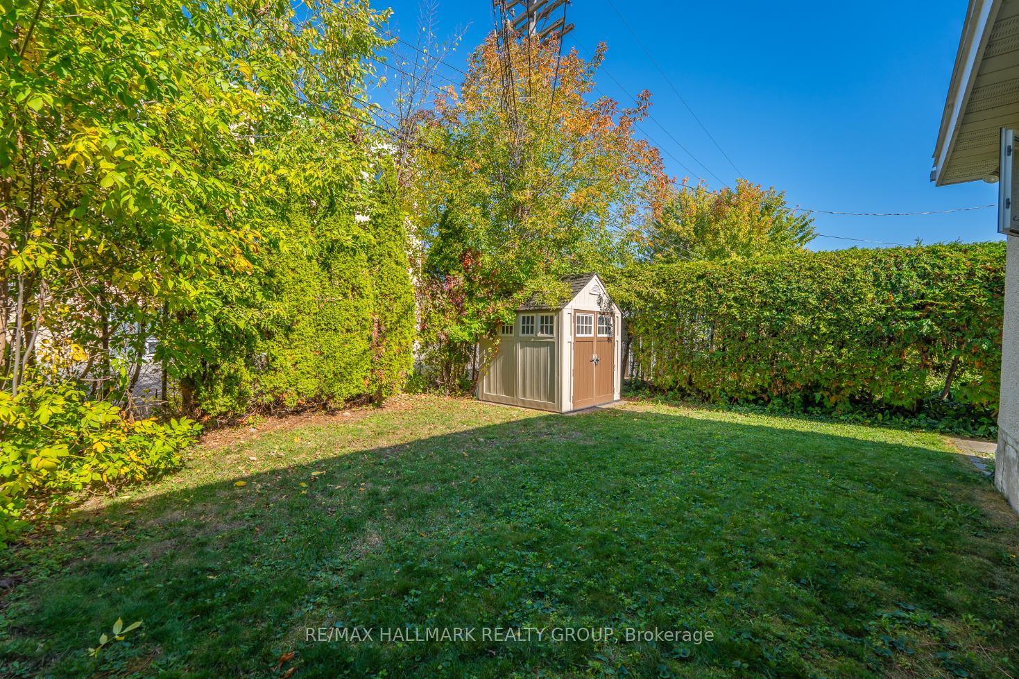 Photo 23 of 2437 Tupper Avenue, Ottawa, Hawthorne Meadows — HOMEH