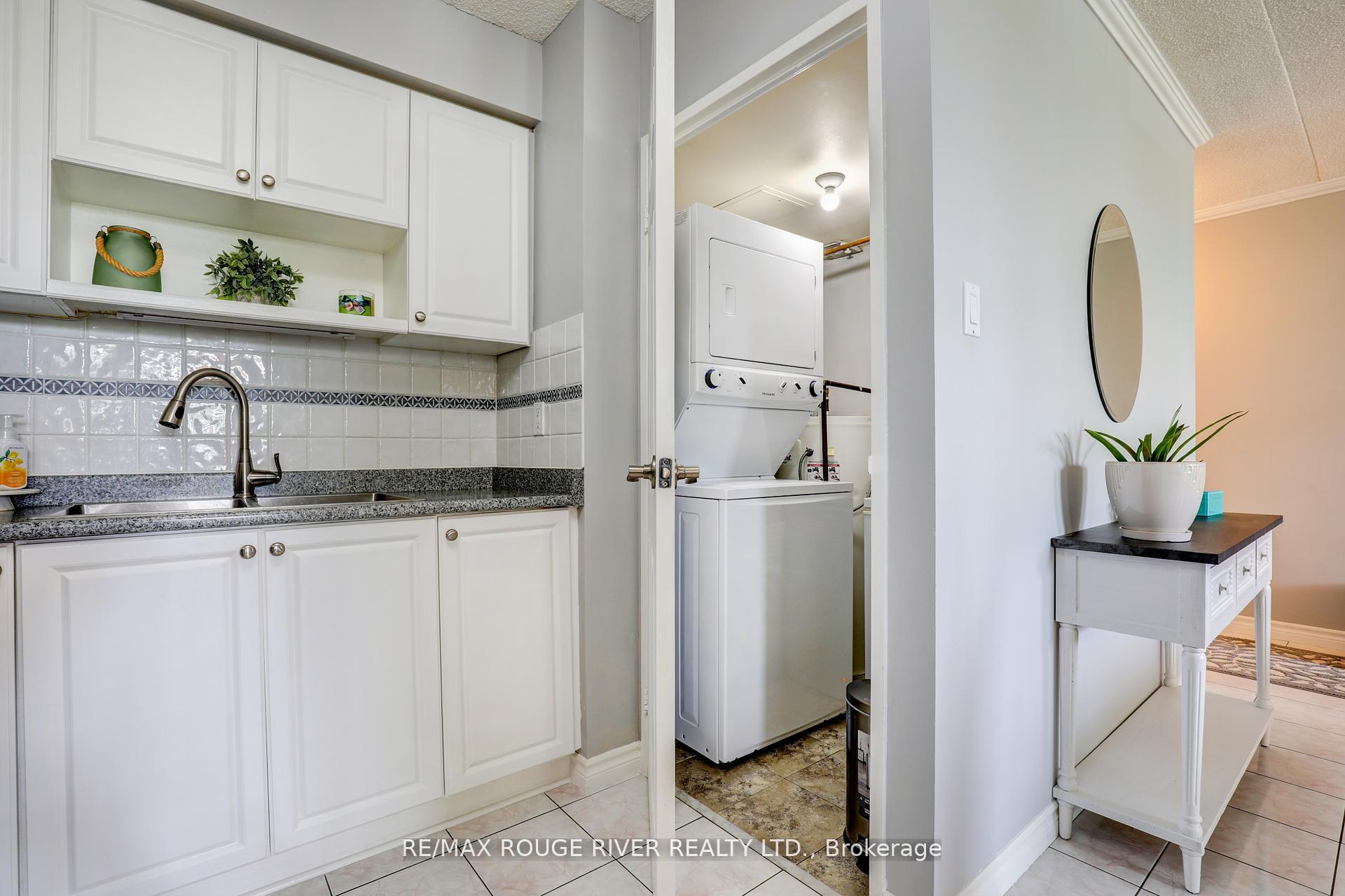 Photo 8 of Unit 311, 1540 Pickering Parkway, Pickering, Town Centre — HOMEH