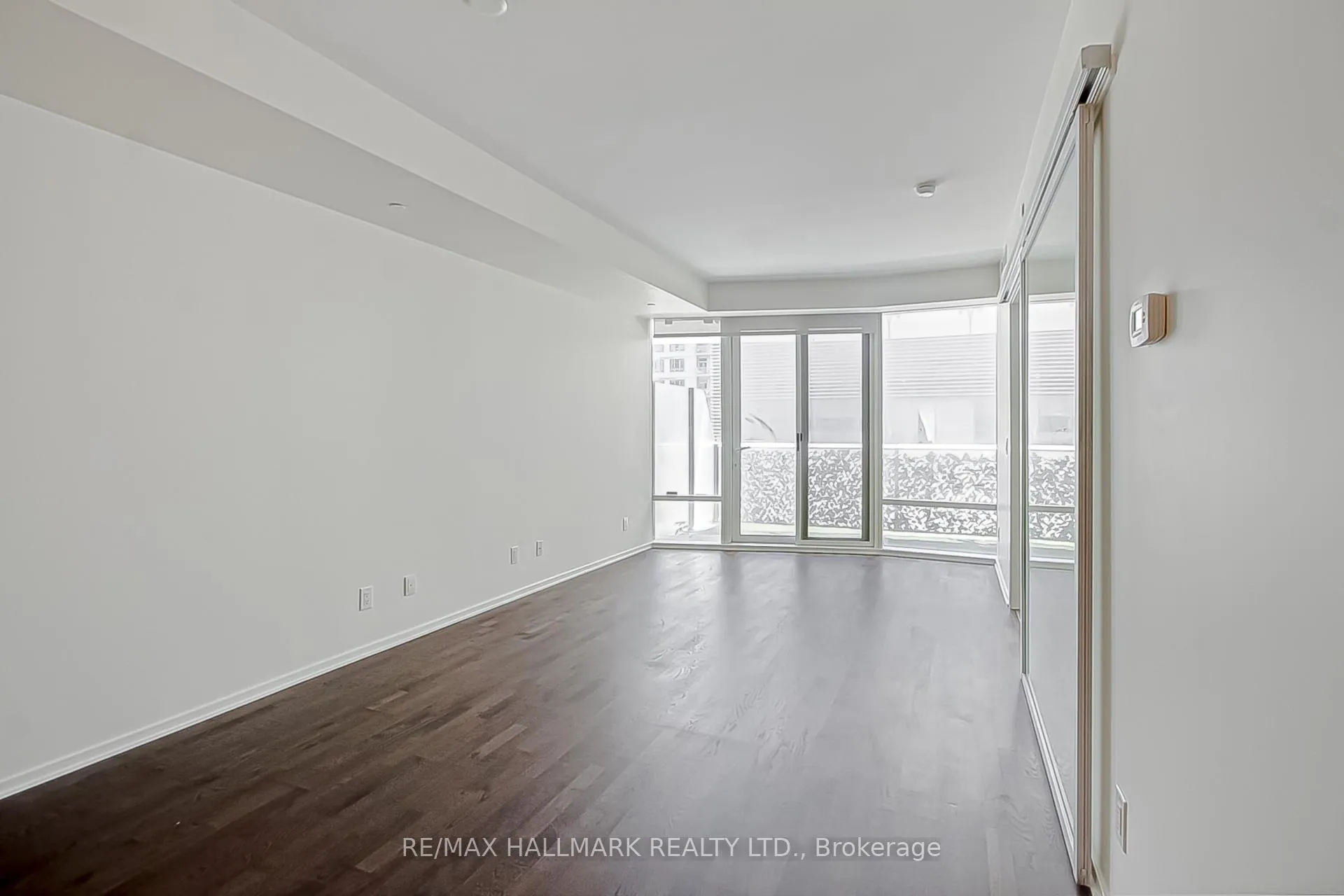 Photo 15 of Unit 314, 1 Bloor Street E, Toronto, Church-Yonge Corridor — HOMEH