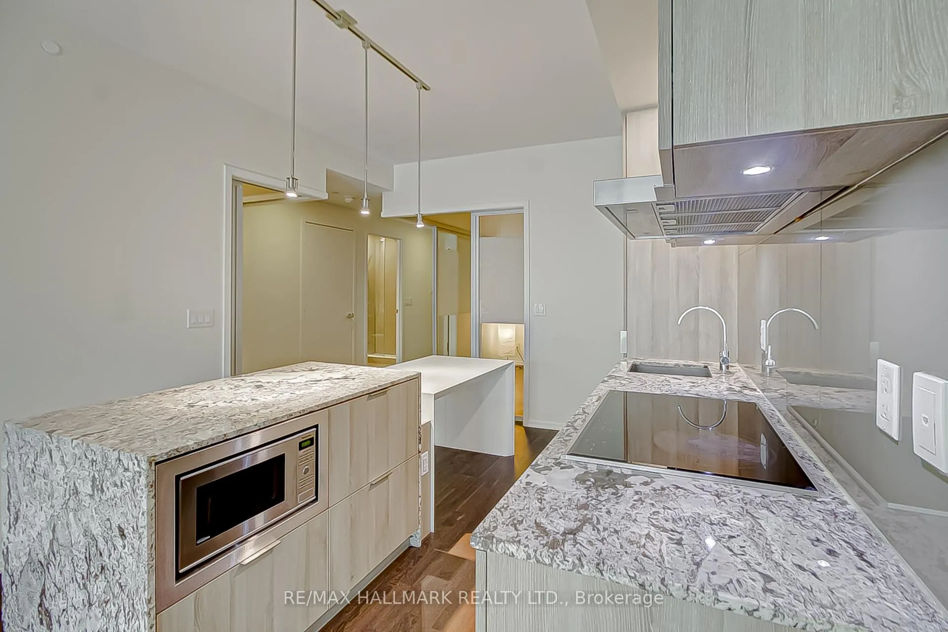 Photo 17 of Unit 314, 1 Bloor Street E, Toronto, Church-Yonge Corridor — HOMEH