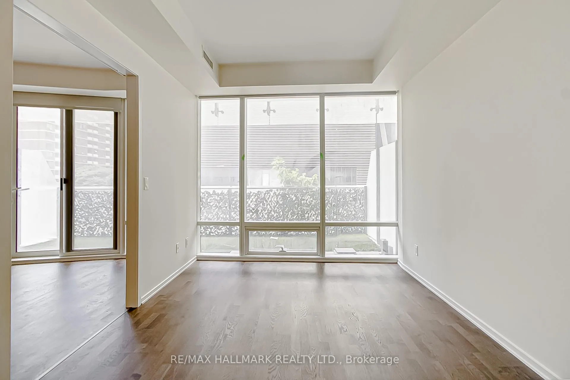 Photo 23 of Unit 314, 1 Bloor Street E, Toronto, Church-Yonge Corridor — HOMEH