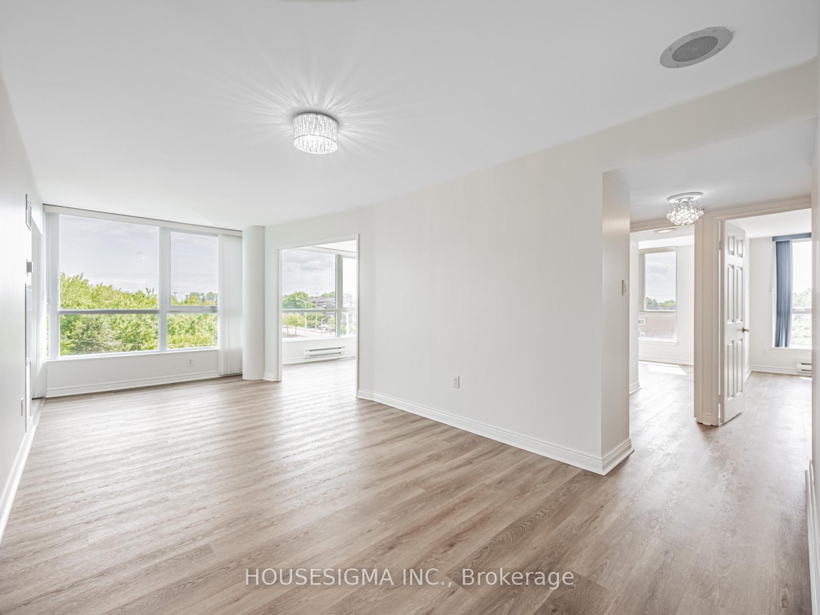 Photo 4 of Unit 403, 3233 Eglinton Avenue E, Scarborough, Scarborough Village — HOMEH