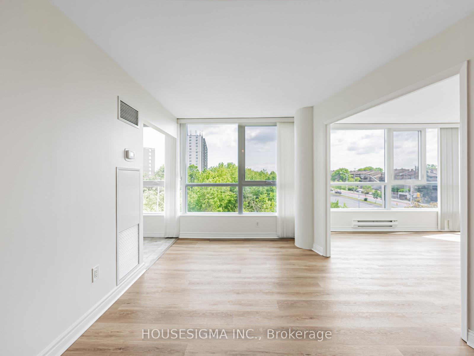 Photo 7 of Unit 403, 3233 Eglinton Avenue E, Scarborough, Scarborough Village — HOMEH