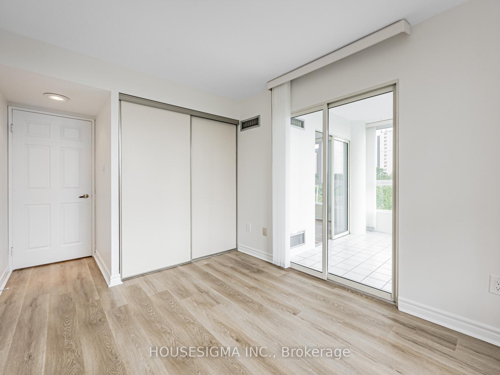 Photo 18 of Unit 403, 3233 Eglinton Avenue E, Scarborough, Scarborough Village — HOMEH
